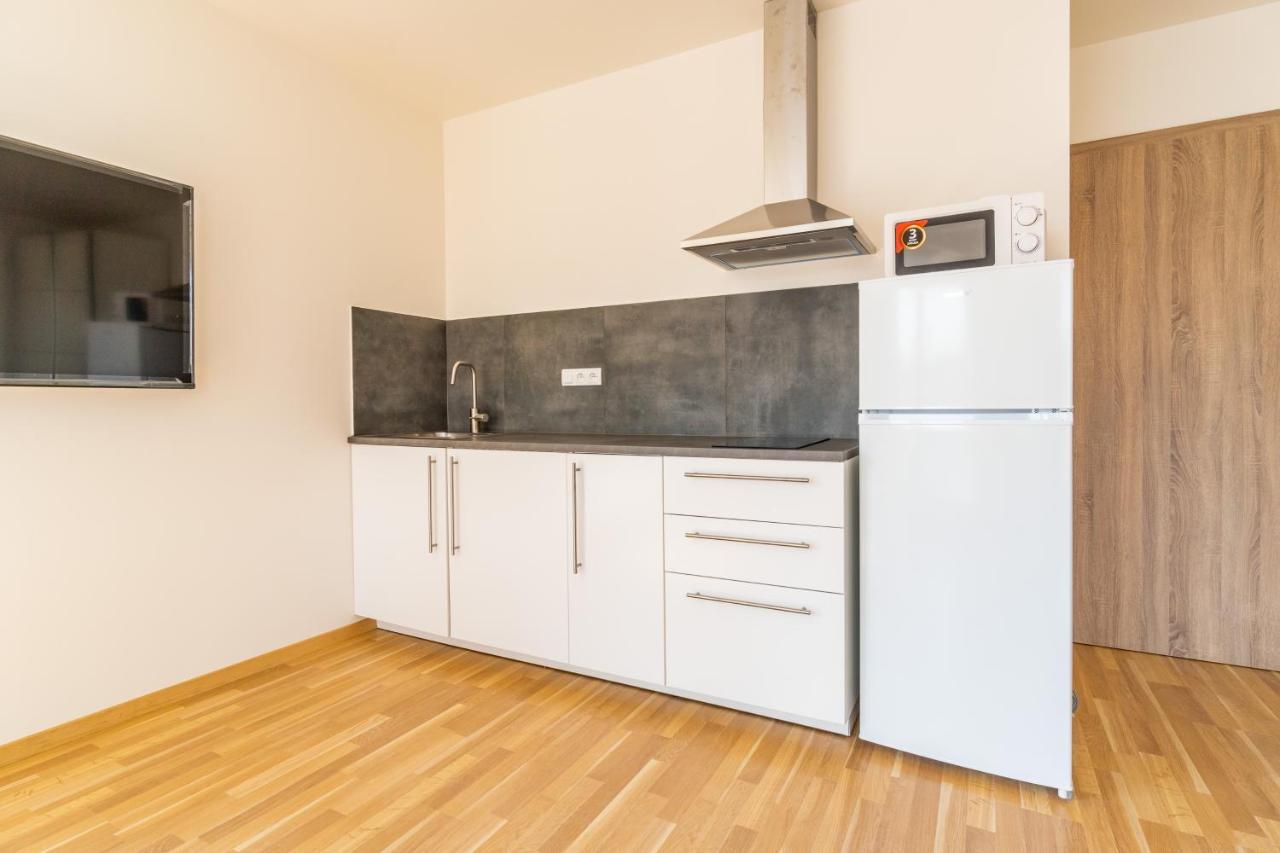 Lejlighed Penthouse # 81 With Panoramic View In Elite Rezidence With Free Parking Prag